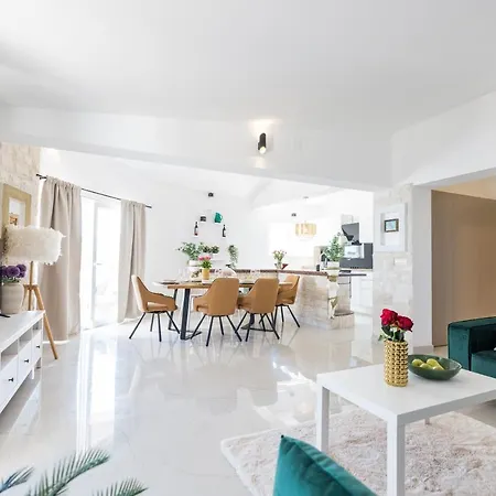 Apartament Zara *