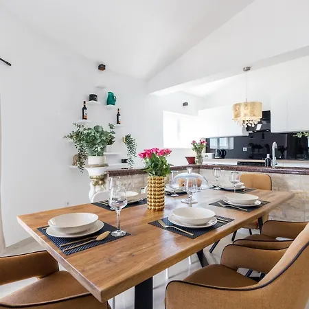 Zara Apartament Pašman
