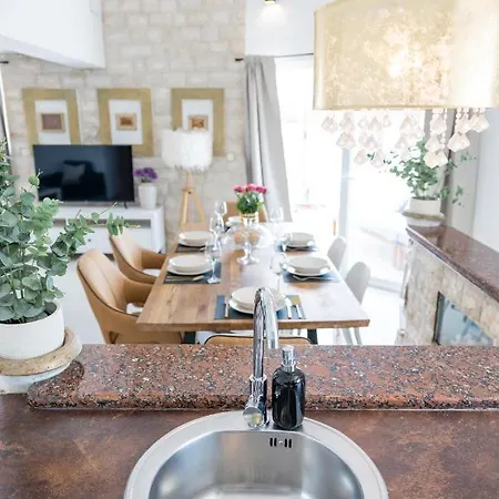 Zara Apartman