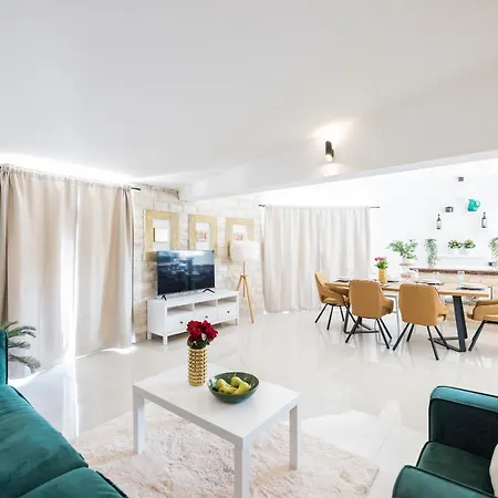 Zara Apartmán