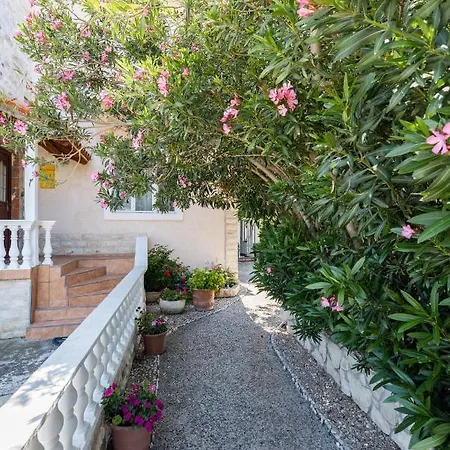 Apartament Zara
