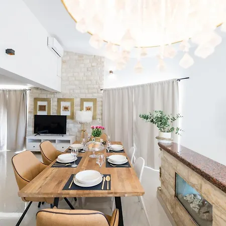 Apartament Zara