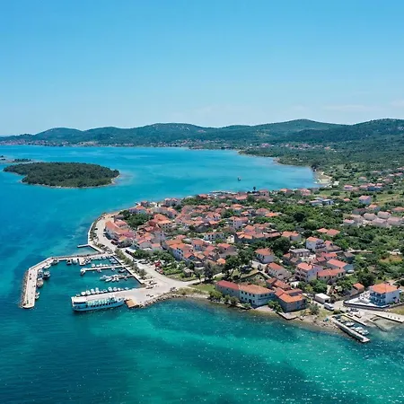 Zara Apartman